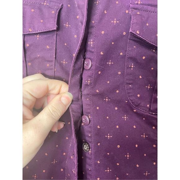 Duluth Trading Co. Purple Button Up Women’s M - Picture 6 of 8